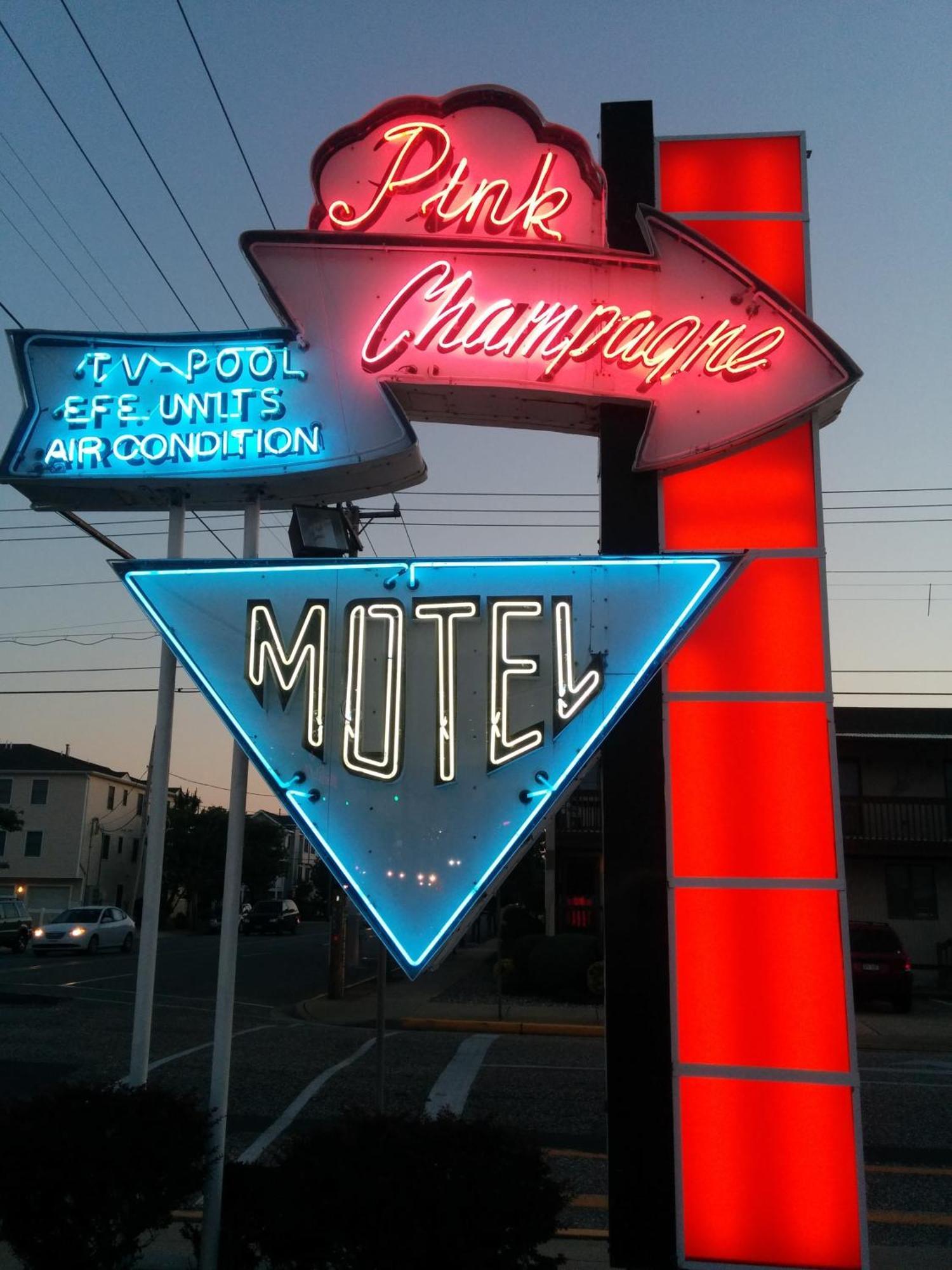 Pink Champagne Motel Wildwood Dış mekan fotoğraf